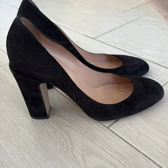 Valentino Black Suede Women's Pumps - Picture 6 of 6